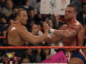 vlcsnap-2012-12-24-01h54m03s211