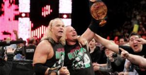 Billy Gunn y Roadd Dog campeones