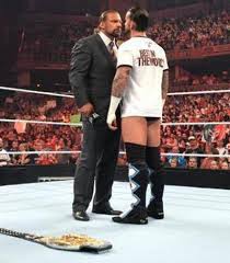 CM Punk vs HHH