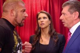 Triple h y Vince