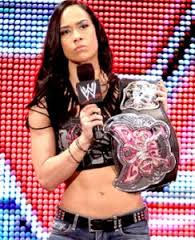AJ Lee tetas