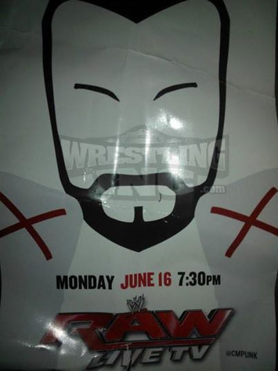 WWE Noticias. Flyers de RAW con el dibujo de Punk, John Cena, carta anónima de Top&nbsp;Star.