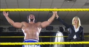 ¿Rusev en Wrestlemania XXX?