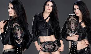 WWE Noticias. Planes originales del Turn Heel de Batista, ¿Hogan preparado para luchar?, vídeo 3o Second Fury, Paige nº 1 de ventas de su nueva&nbsp;camiseta.