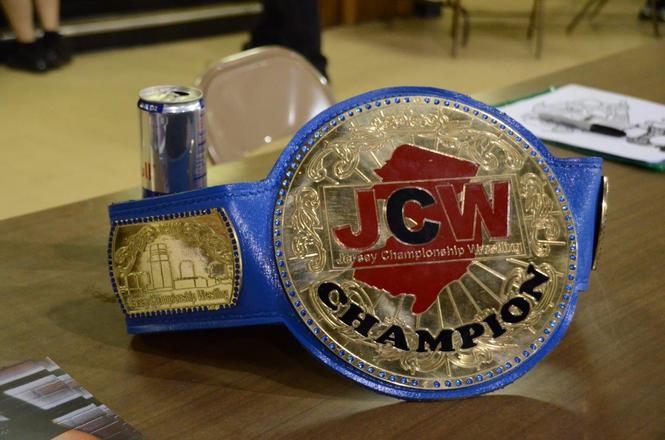 Inidies USA Noticias: JCW – Confirmados los 16 participantes de la J-Cup 2014 / House of Hardcore: Confirmada la presencia de los Hardy Boyz / ROH – Raymond Rowe se operó del brazo, Asistentes en vivo a Death Before&nbsp;Dishonor