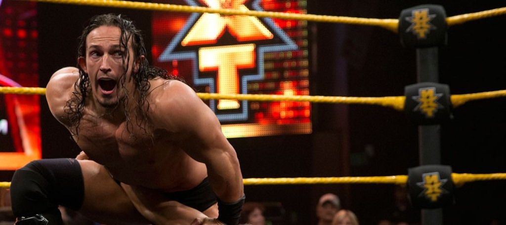 WWE NOTICIAS. Adrian Neville triunfa en los dark match de anoche, apariciones de Smackdown y para RAW del lunes, entrevistas a Adrian Neville, Bill DeMott, Bray Wyatt, Cesaro y Kofi&nbsp;Kinsgton