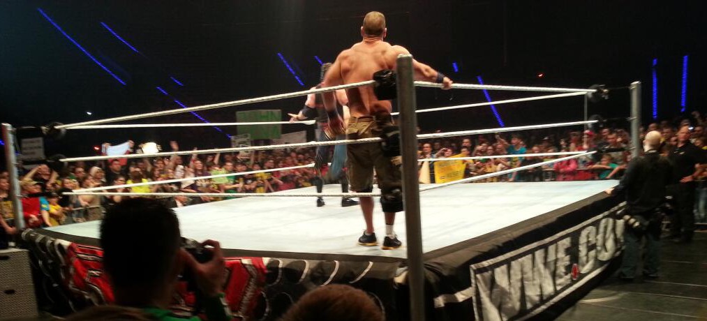 WWE NOTICIAS. ¿Volverá WWE a España en la gira de Abril 2015?, Hulk Hogan confirma que quiere un último combate, WWE esconde el logo de Network en UK, Eva Marie confirma su lesión, Ryder aclara su no asistencia a la gira&nbsp;europea