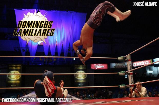 CMLL Domingos Familiares