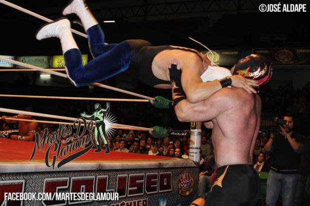 CMLL Martes de Glamour