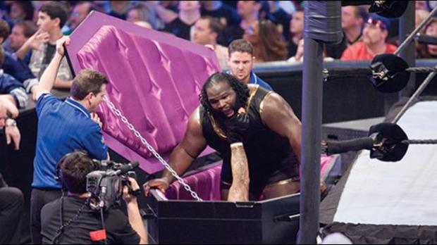 The Undertaker vs Mark Henry WM 22