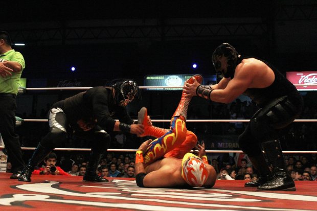 10403890_828621753861659_5439922151786243238_o (1)