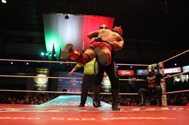 10847679_828621757194992_2069434336228269664_o