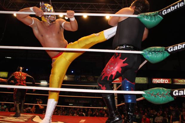 10904557_824767647580403_5119408943116778661_o