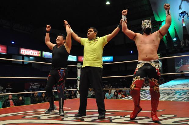 10922766_827541933969641_6532663260667074106_o