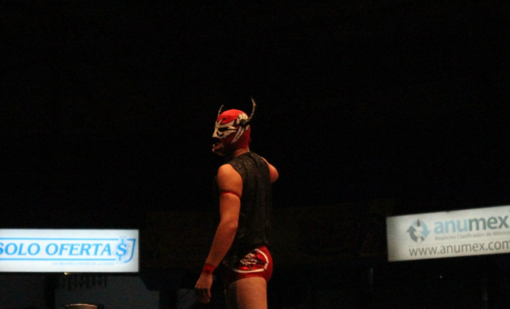 Reportaje del último show de 2014 del Consejo Mundial de Lucha&nbsp;Libre