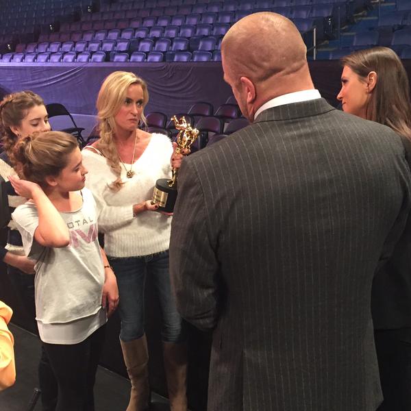 triple H y Warrior Family