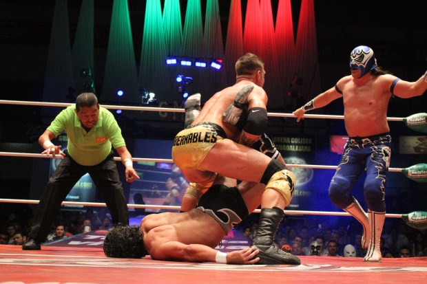 CMLL (1)